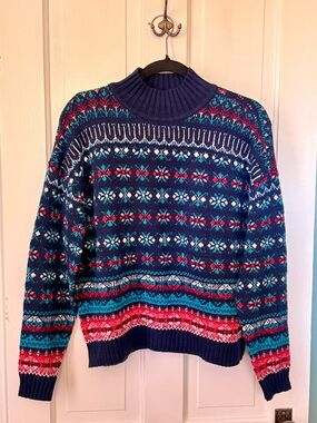 Women’s Festive Sweater, Size M